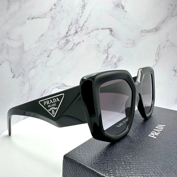 Prada Sunglasses Black Square Oversized Triangle Logo Italy Gradient Lens - Picture 13 of 16
